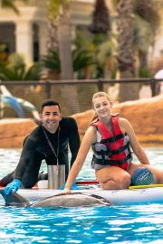 Dolphin Paddle (+8)