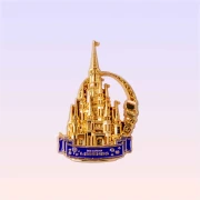The Land of Legends Chateau Magnet - Altın