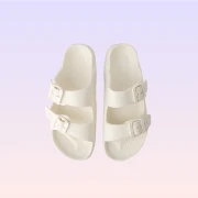 The Land of Legends Women’s Slippers White